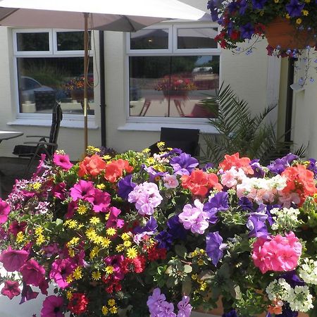Longfrie Inn Saint Saviour Exterior foto